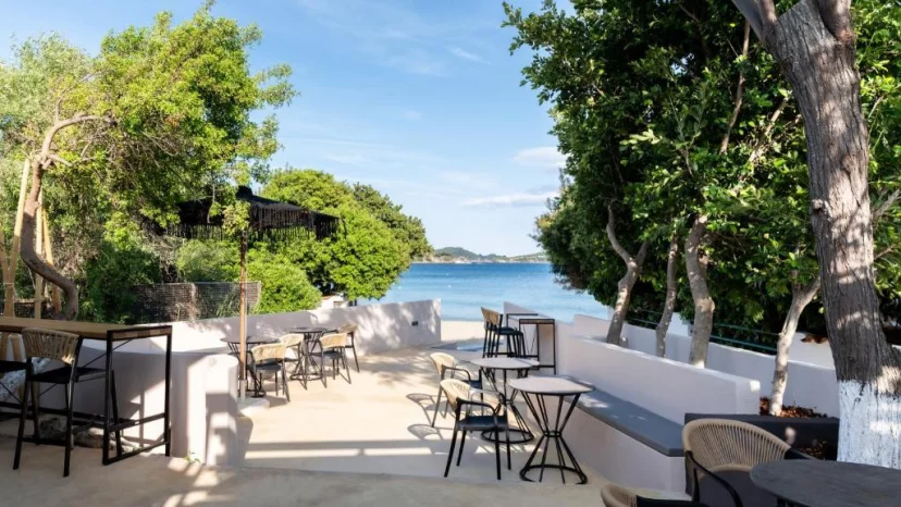Serenya Beachlounge
