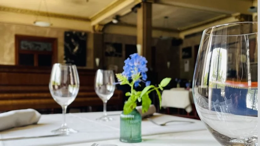 ______Sam Café _____