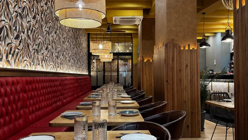 SANTA MONICA RESTAURANT