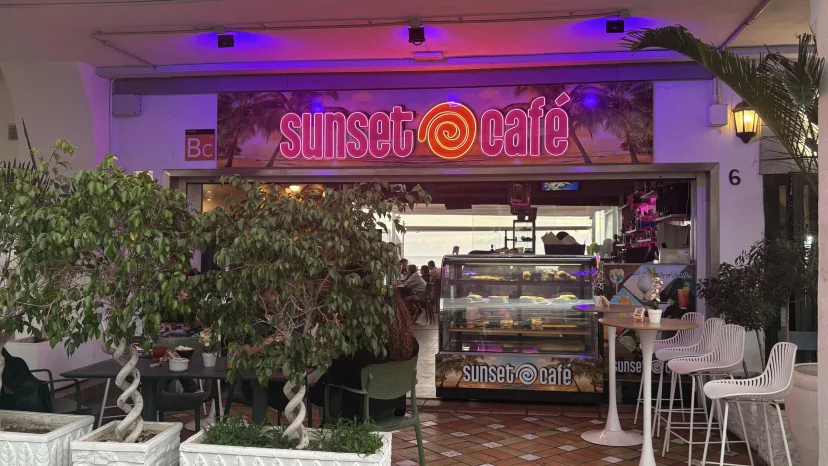 Sunset Café