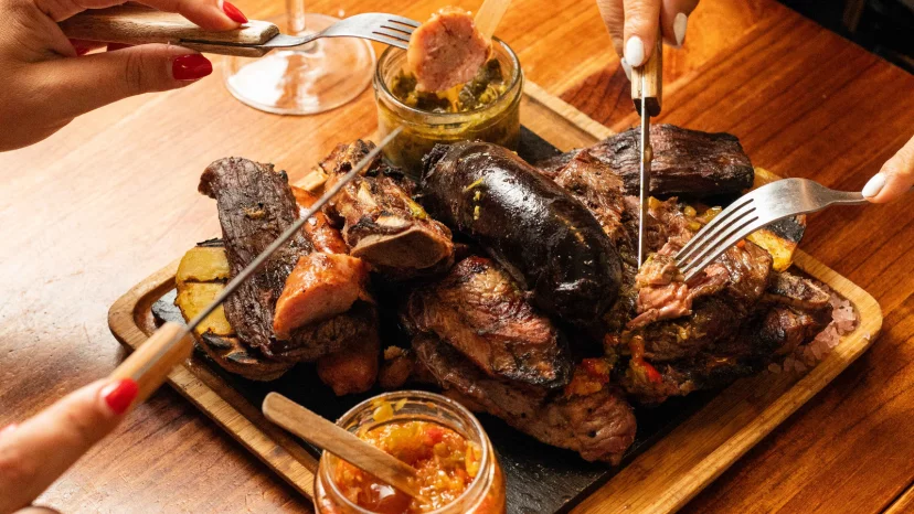 Emuná Asador Argentino